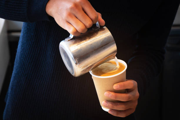 Chuyên gia giải đáp: Uống cà phê có tốt cho sinh lý nam?