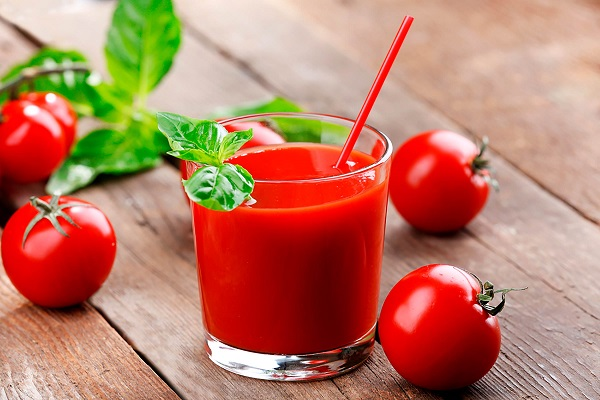 Nước ép cà chua tốt cho người say rượu