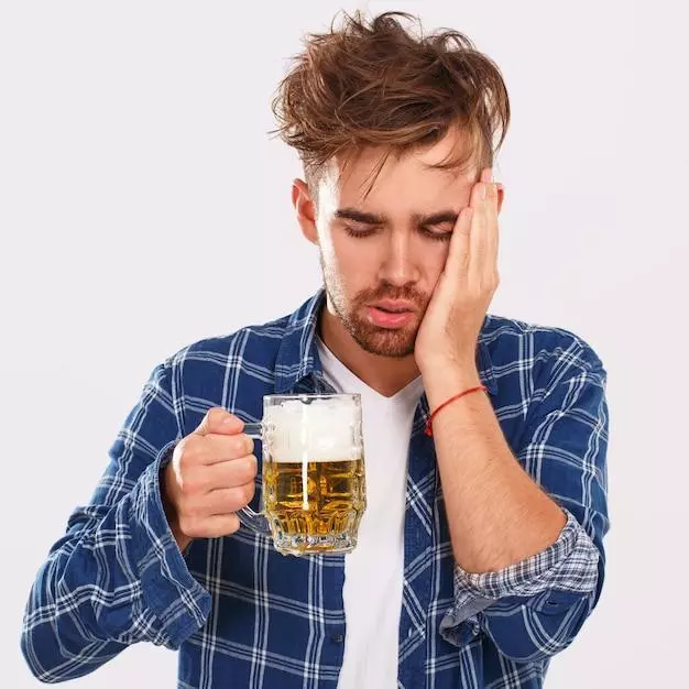 Biết điểm dừng khi uống rượu bia