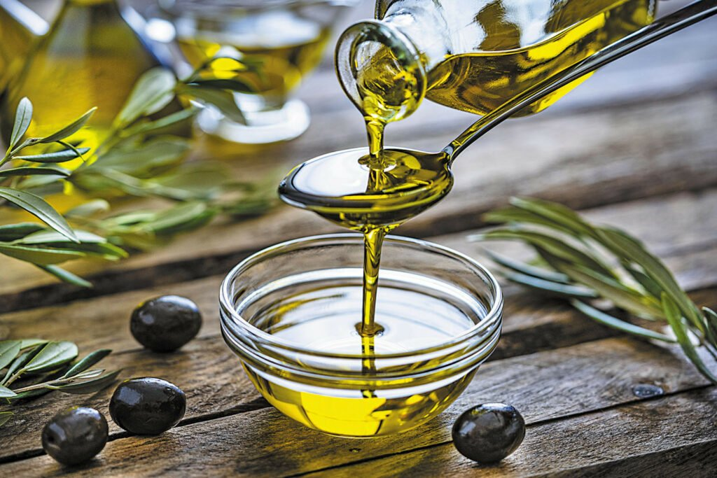  Dầu oliu được xem là loại dầu tốt nhất cho sức khỏe