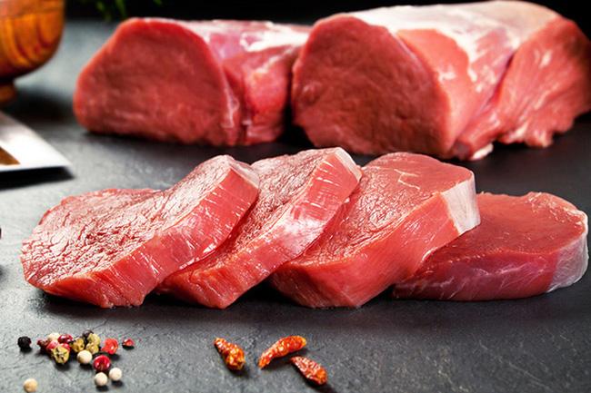 Các loại thịt đỏ khiến acid uric máu tăng nhanh