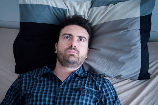 Trằn trọc khó ngủ phải làm sao?