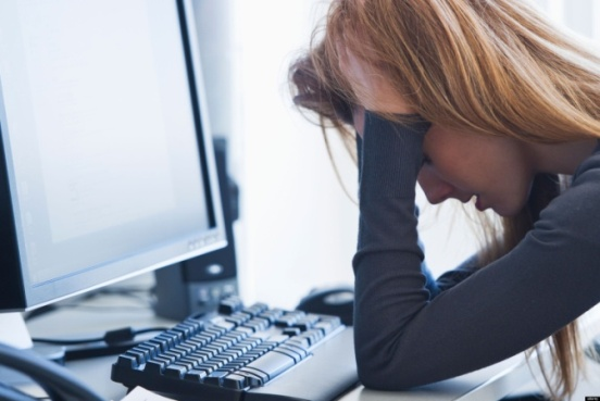Căng thẳng, stress là nguyên nhân phổ biến gây nên tình trạng khó ngủ buổi tối