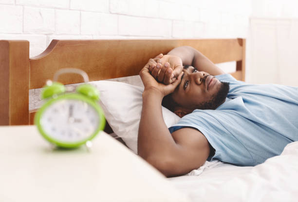 Khi bị mất ngủ, cơ thể sẽ giảm tiết HGH khiến giấc ngủ càng rối loạn hơn