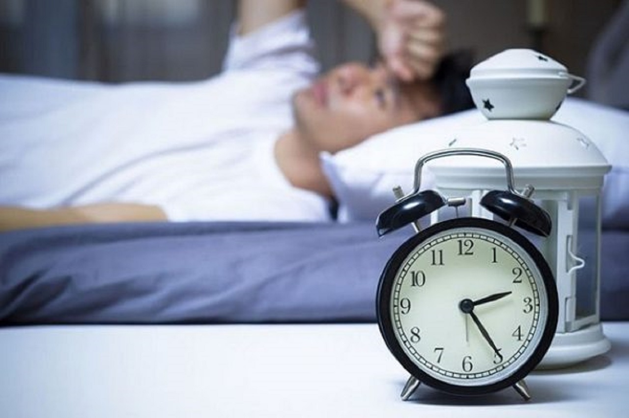 Trằn trọc, khó ngủ là biểu hiện đặc trưng của mất ngủ