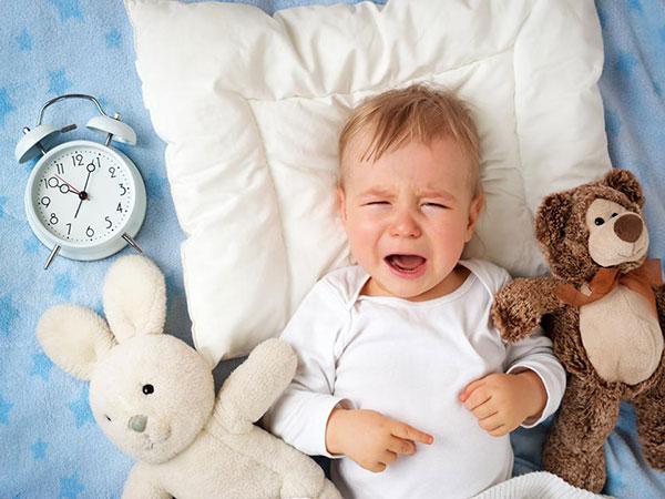 Trẻ hay khóc đêm - Giải pháp nào giúp cha mẹ đối phó hiệu quả?