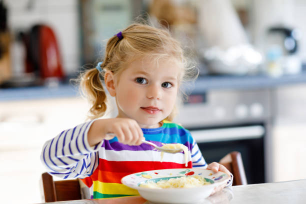 Các món từ bún phở thích hợp cho trẻ bị rối loạn tiêu hóa