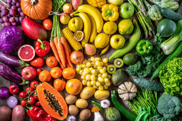 Người bệnh trĩ nên tăng cường bổ sung rau xanh, hoa quả trong chế độ ăn hàng ngày