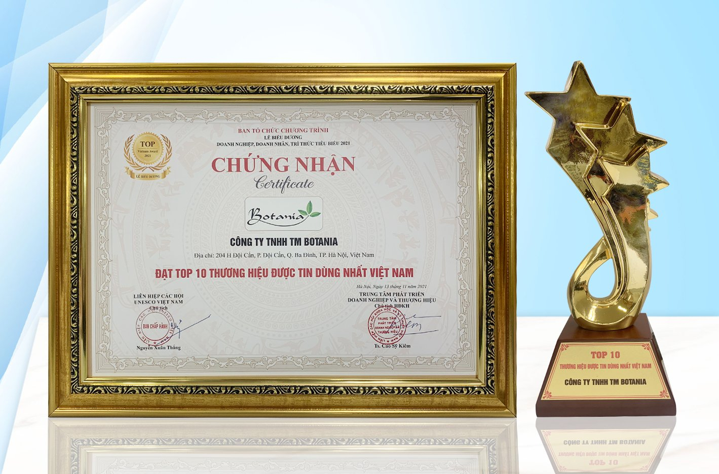  Công ty Botania đã vinh dự nhận được giải thưởng "Top 10 Thương hiệu được tin dùng nhất Việt Nam"