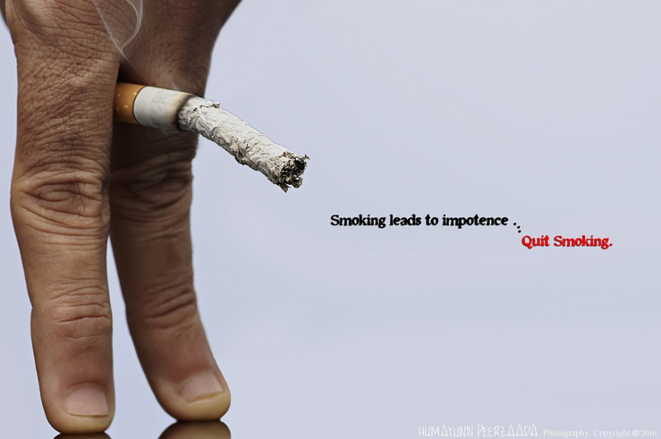 Nicotine trong thuốc lá gây suy giảm sinh lý nam.