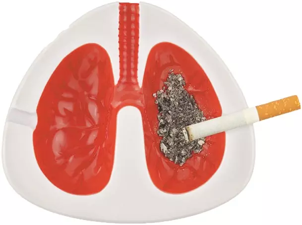 Hút thuốc lá là nguyên nhân hàng đầu gây COPD