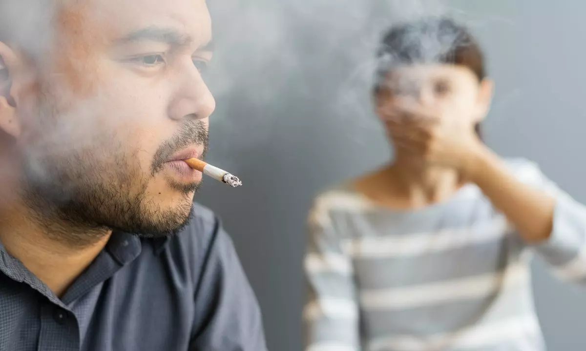 Teo âm đạo vì chồng hút thuốc lá – Chuyện thật như đùa