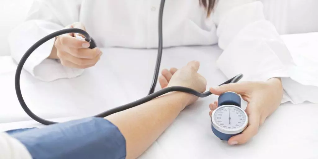 Tăng huyết áp dù mới 23 tuổi – Nguyên nhân do đâu?