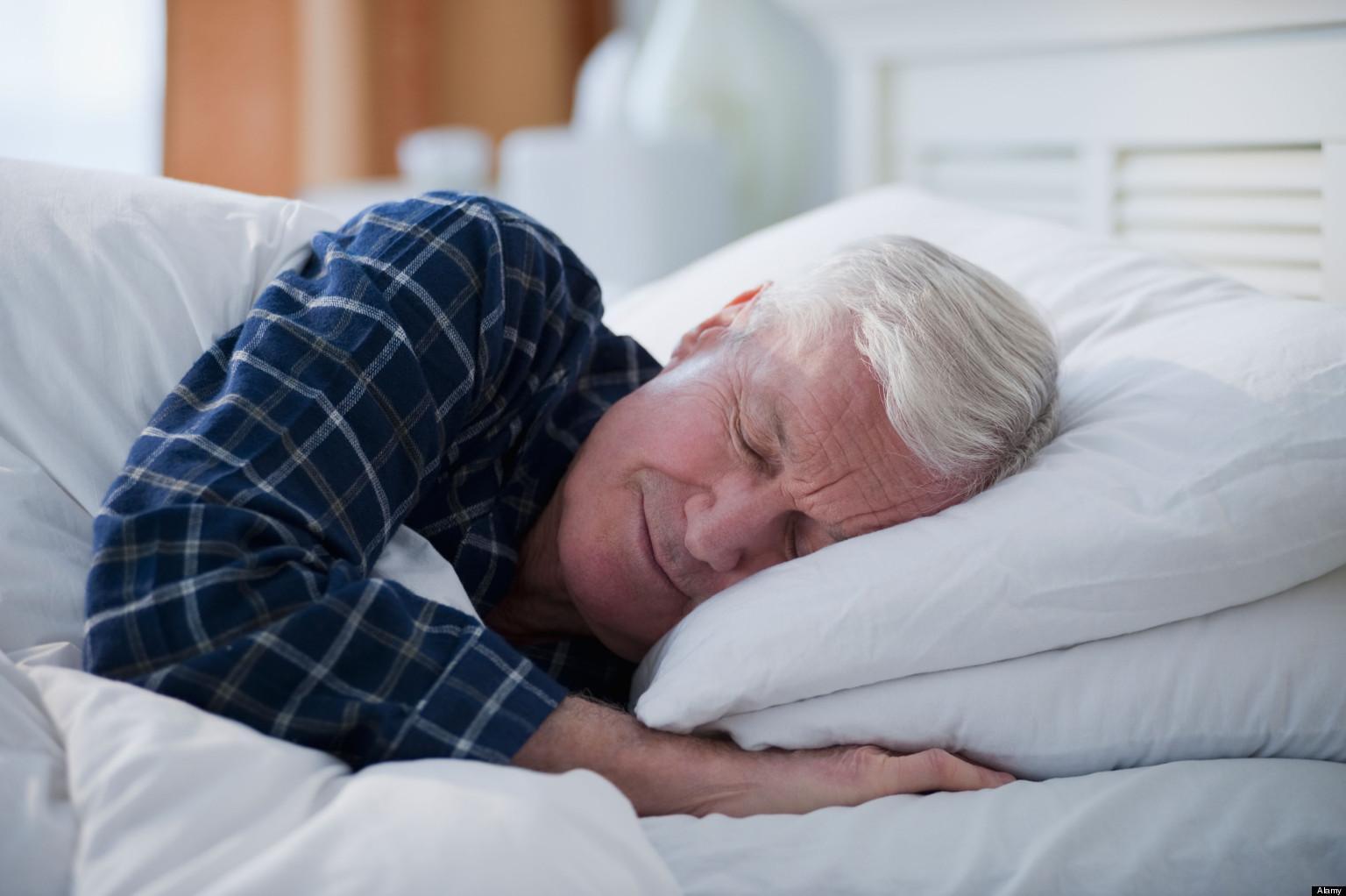 Ngủ đủ giấc là rất cần thiết với người bệnh Alzheimer