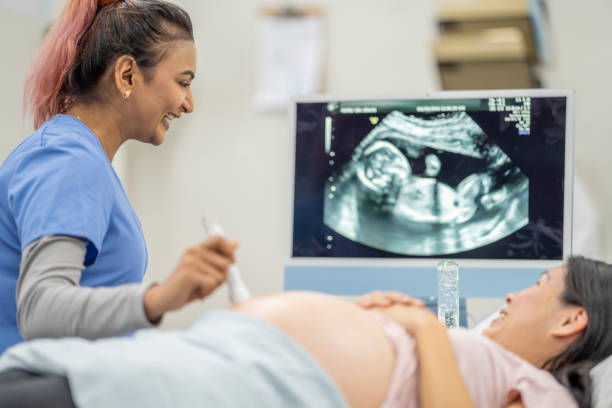 Điểm danh 8 mốc khám thai quan trọng cho mẹ bầu