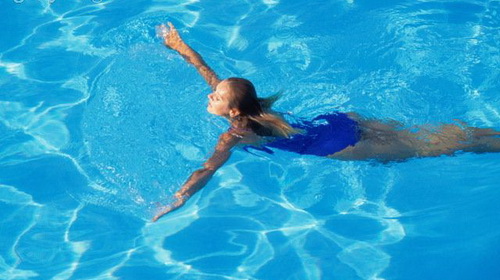 bơi lội tốt cho suy giãn tĩnh mạch